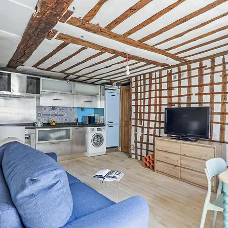 Bnbnova - Chic 1br Steps From The Louvre & Palais Royal & Opera Paris