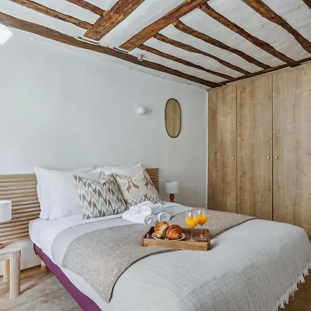 Apartment Bnbnova - Chic 1br Steps From The Louvre & Palais Royal & Opera Paris